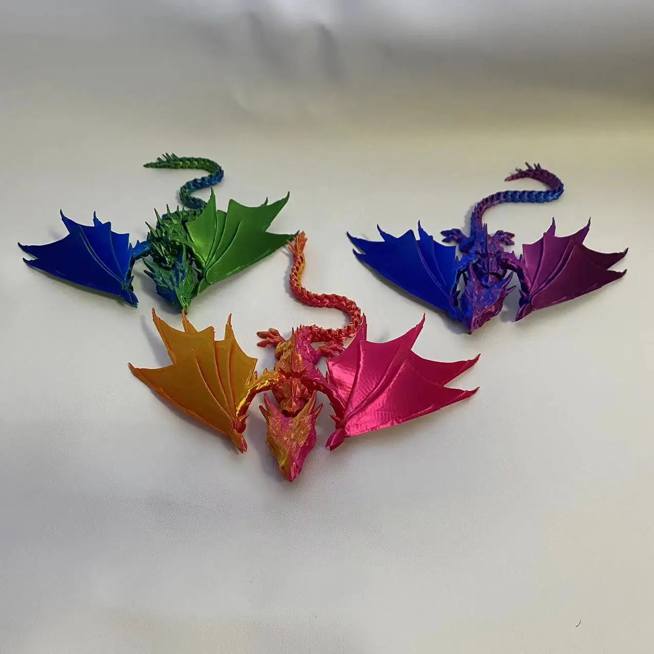 Flying Dragon with Joint Model – Creative Dragon Collectible & Aquarium/Home Decoration - Image 3